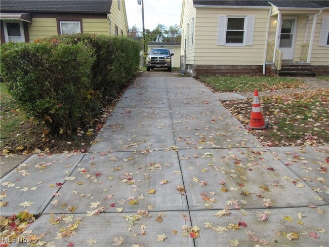 12213 Mortimer Ave in Cleveland, OH - Building Photo - Building Photo