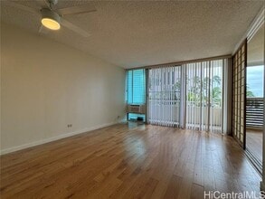 1676 Ala Moana Blvd in Honolulu, HI - Building Photo - Building Photo