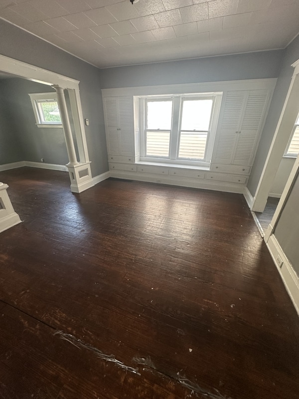 property at 8325 Tioga Ave