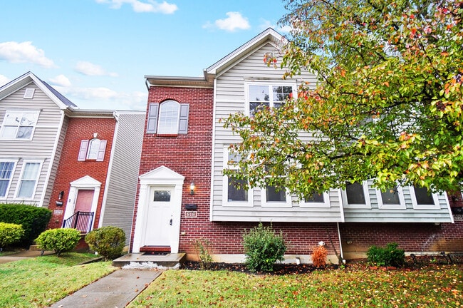 property at 818 William Howard Taft Rd