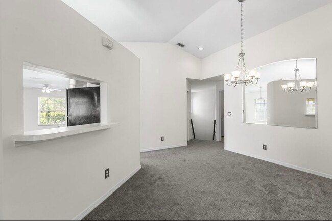 3730 Fieldstone Blvd in Naples, FL - Building Photo - Building Photo