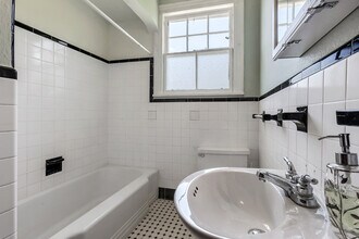 225 S Hennessey St, Unit 225 in New Orleans, LA - Building Photo - Building Photo