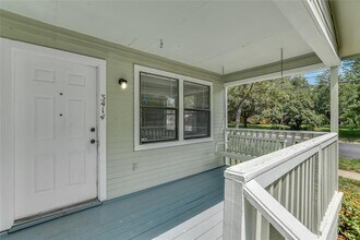 3414 Hollywood Ave in Austin, TX - Building Photo - Building Photo