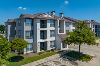 Discovery at West Road in Houston, TX - Building Photo - Building Photo
