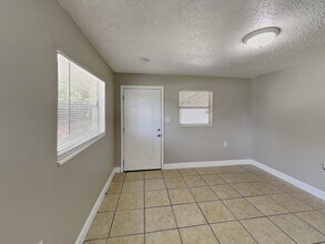 1020 Lincoln Terrace in Winter Garden, FL - Building Photo - Building Photo