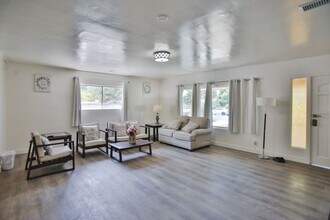 13062 Safford St in Garden Grove, CA - Building Photo - Building Photo