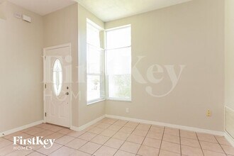 8858 Parliament Ct in Kissimmee, FL - Building Photo - Building Photo