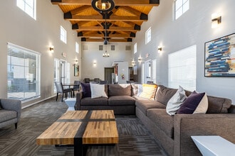 Icon on Midvale in Tucson, AZ - Foto de edificio - Interior Photo