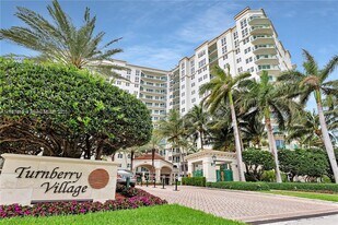 20000 E Country Club Dr in Aventura, FL - Building Photo