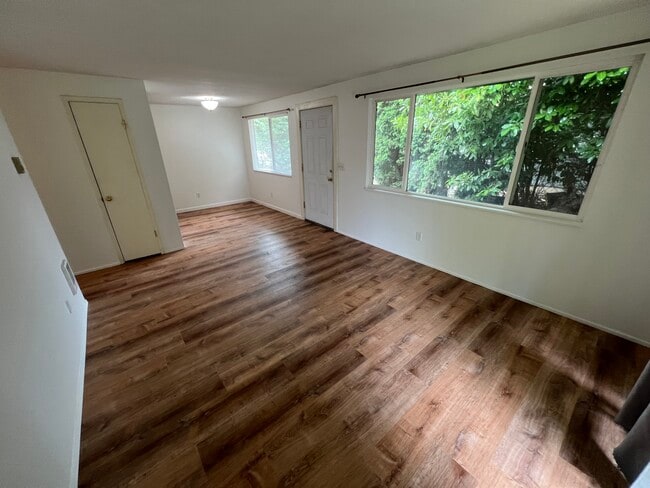 2115 Carlson Rd, Unit A in Vancouver, WA - Building Photo - Building Photo