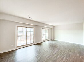 24710 Pantzlaff Farm Terrace in Dulles, VA - Building Photo - Building Photo