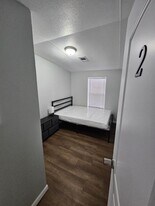 8144 Hewitt St in Jacksonville, FL - Building Photo