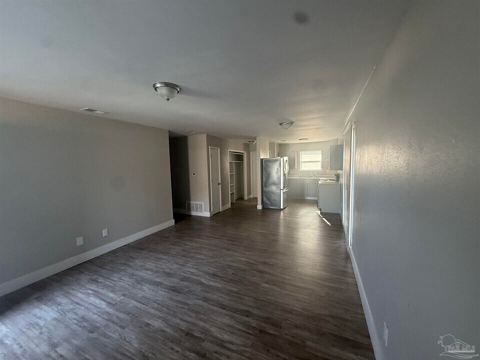 1420 Langley Ave in Pensacola, FL - Building Photo