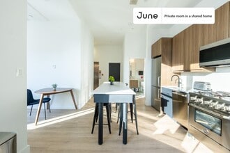 Room in Shared 4 bed/2 bath home, Unit B in Washington, DC - Building Photo - Building Photo