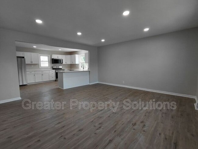 5625 Grant St in Merrillville, IN - Building Photo - Building Photo