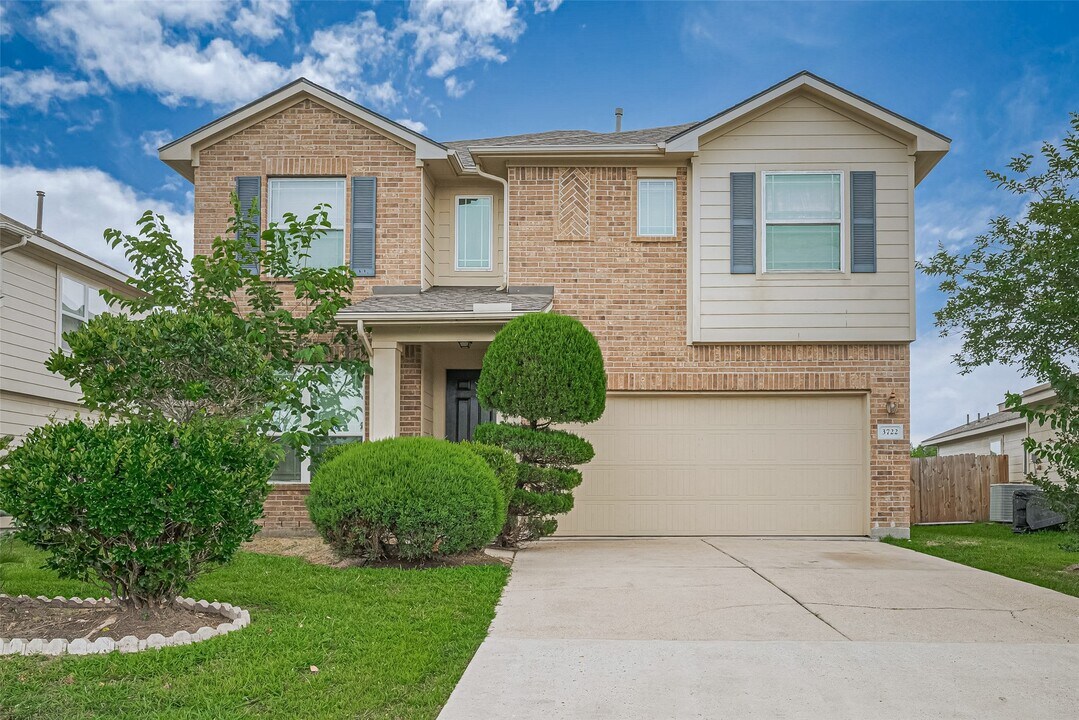 3722 Glover Meadows Ln in Houston, TX - Building Photo