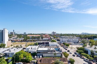 219 NW 12th Ave in Miami, FL - Building Photo - Building Photo