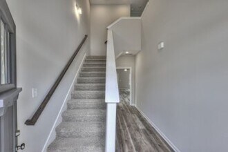171 Creek Wood Rd in Manchester, TN - Building Photo - Building Photo