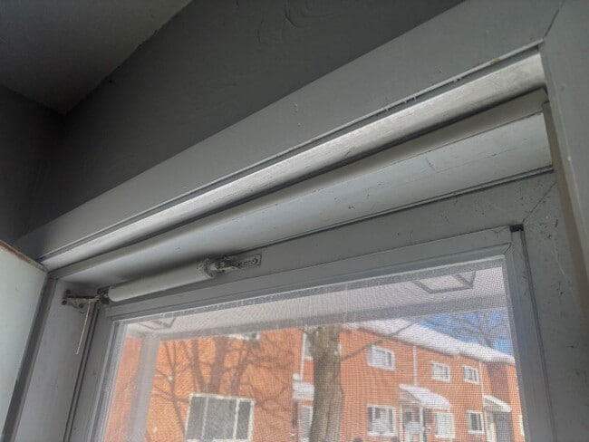 property at 4958 Caroline Dr