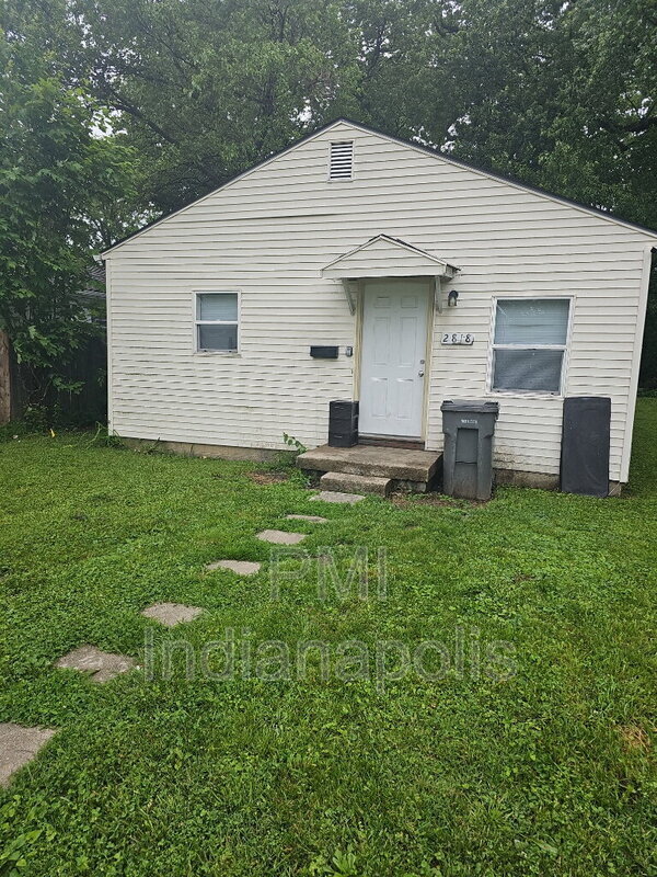 property at 2818 N Dearborn St