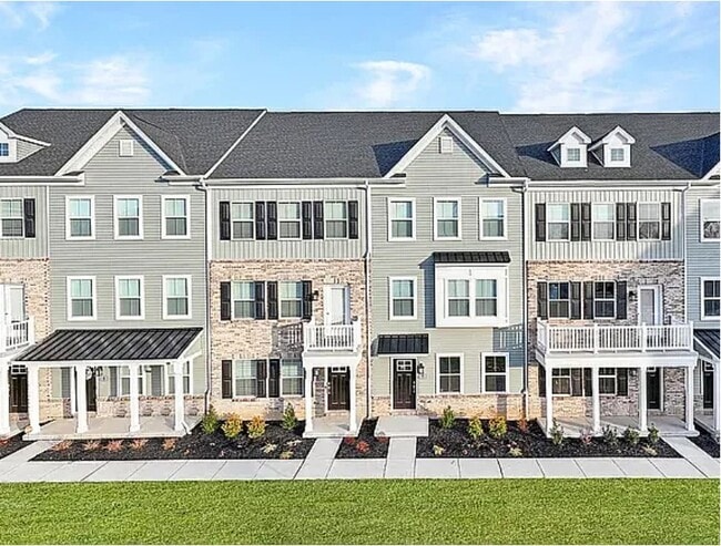 property at 5 E Front St