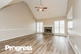953 Saddle Brooke Dr in Dallas, GA - Building Photo - Building Photo