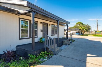 13109 FM1764 in Santa Fe, TX - Building Photo - Building Photo