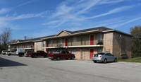 Hollyvale Apartments in Houston, TX - Foto de edificio - Building Photo