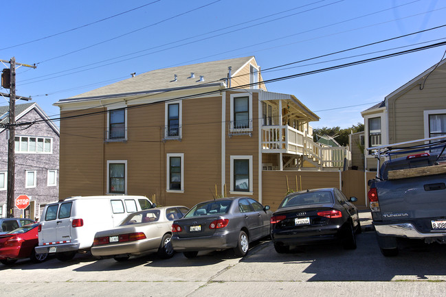 58 Bessie St in San Francisco, CA - Foto de edificio - Building Photo