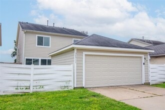 20911 Young Meadows Way in Katy, TX - Building Photo - Building Photo
