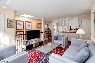 48 Mt Kemble Ave in Morristown, NJ - Building Photo - Building Photo