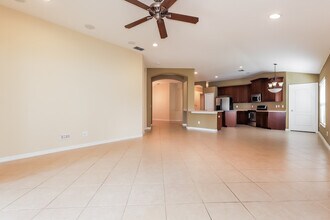 300 Oaklanding Dr in Mulberry, FL - Building Photo - Building Photo