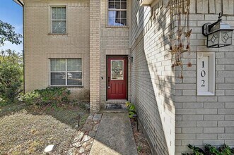 102 Cannery Cove in Leander, TX - Building Photo - Building Photo