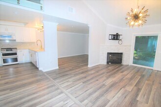 3403 Meadow Brook in Costa Mesa, CA - Building Photo - Building Photo
