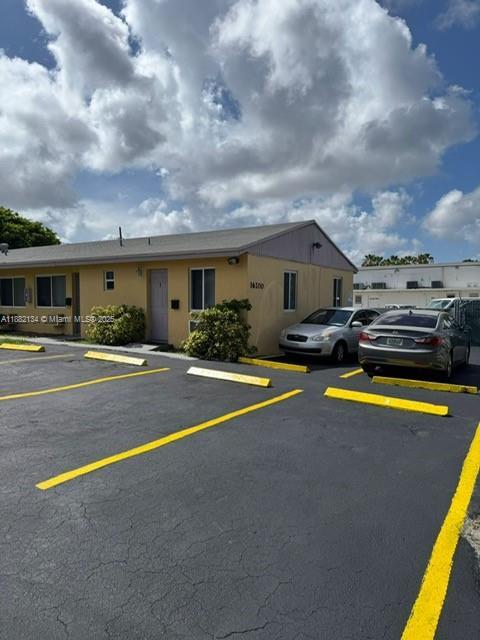 16190 NE 19th Pl in North Miami Beach, FL - Building Photo