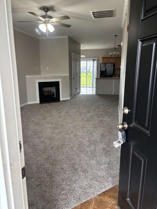 82 John Sevier Ave in Clarksville, TN - Building Photo - Building Photo