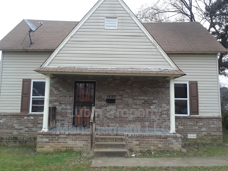 1490 Dallas St in Memphis, TN - Building Photo