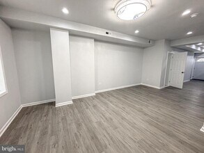 3631 Reed St in Philadelphia, PA - Building Photo - Building Photo