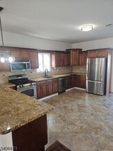 73 Linden Ave in Elmwood Park, NJ - Building Photo - Building Photo