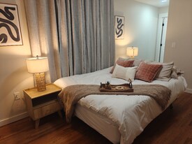 920 Friendly Pl in Charlotte, NC - Building Photo