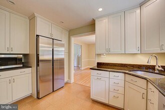 6717 44th Ave in University Park, MD - Building Photo - Building Photo