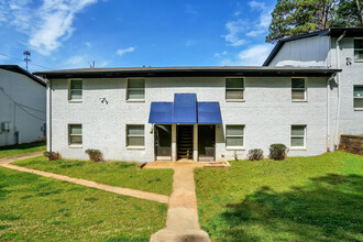 Stanton View Apartment Homes in Atlanta, GA - Building Photo - Building Photo