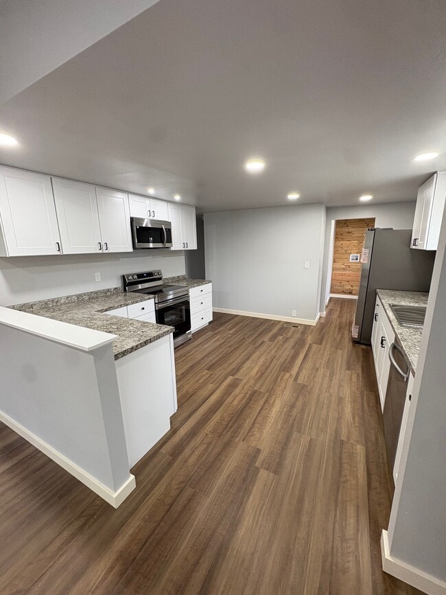 38823 Ridge Dr in Scio, OR - Building Photo - Building Photo