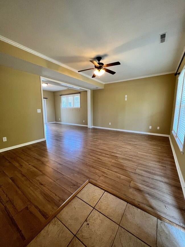 2615 Valentine Ln in Junction City, KS - Building Photo - Building Photo