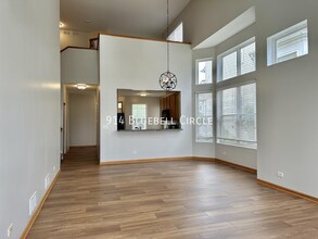 914 Bluebell Cir in Joliet, IL - Building Photo - Building Photo