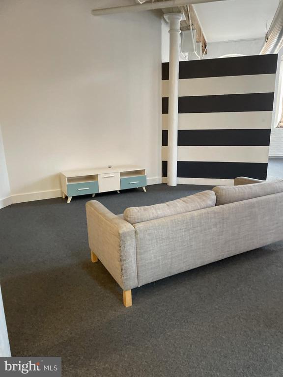 408 Vine St in Philadelphia, PA - Building Photo - Building Photo