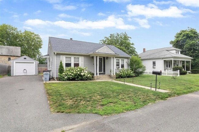 property at 15 Mathewson St
