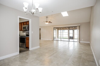 1024 Old Magnolia Cove in Apopka, FL - Building Photo - Building Photo