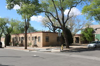 219 Walter St NE in Albuquerque, NM - Foto de edificio - Building Photo