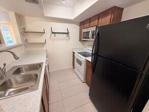 616 S Hardy Dr in Tempe, AZ - Building Photo - Building Photo